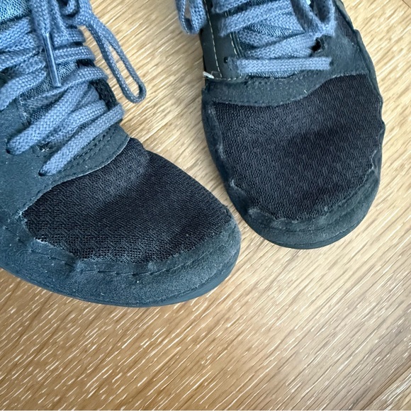 ASICS snapdown youth wrestling shoes 3.5 - Picture 4 of 6